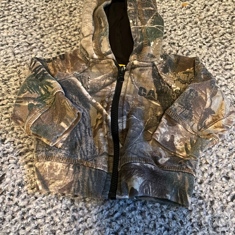 Real Tree CATerpillar Camo Jacket Size 3mos